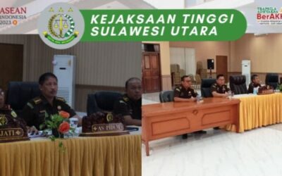Dr. Andi Muhamad Taufik, SH.,MH.,CGCAE Kepala Kejaksaan Tinggi Sulut di dampingi Asisten Tindak Pidana Umum Jeffry Maukar, SH.,MH, Koordinator Anthoni Nainggolan, SH.,MH beserta Para Kasi Bidang Tindak Pidana Umum melaksanakan ekspose perkara Restorative Justice (RJ)