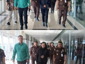 Dr. Andi Muhammad Taufik, SH.,MH.,CGCAE Kepala Kejaksaan Tinggi Sulut menjemput Direktur D pada Jaksa Agung Muda Intelijen Katarina Endang Sarwestri, SH.MH