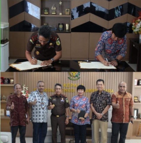 Dr. Andi Muhammad Taufik, SH.,MH.,CGCAEA selaku Kepala Kejaksaan Tinggi Sulut bersama Diana Rosa Direktur Utama PT. Industri Kapal Indonesia menandatangani Memorandum of Understanding (MOU) antara Kejaksaan Tinggi Sulut dengan PT. industri Kapal Indonesia