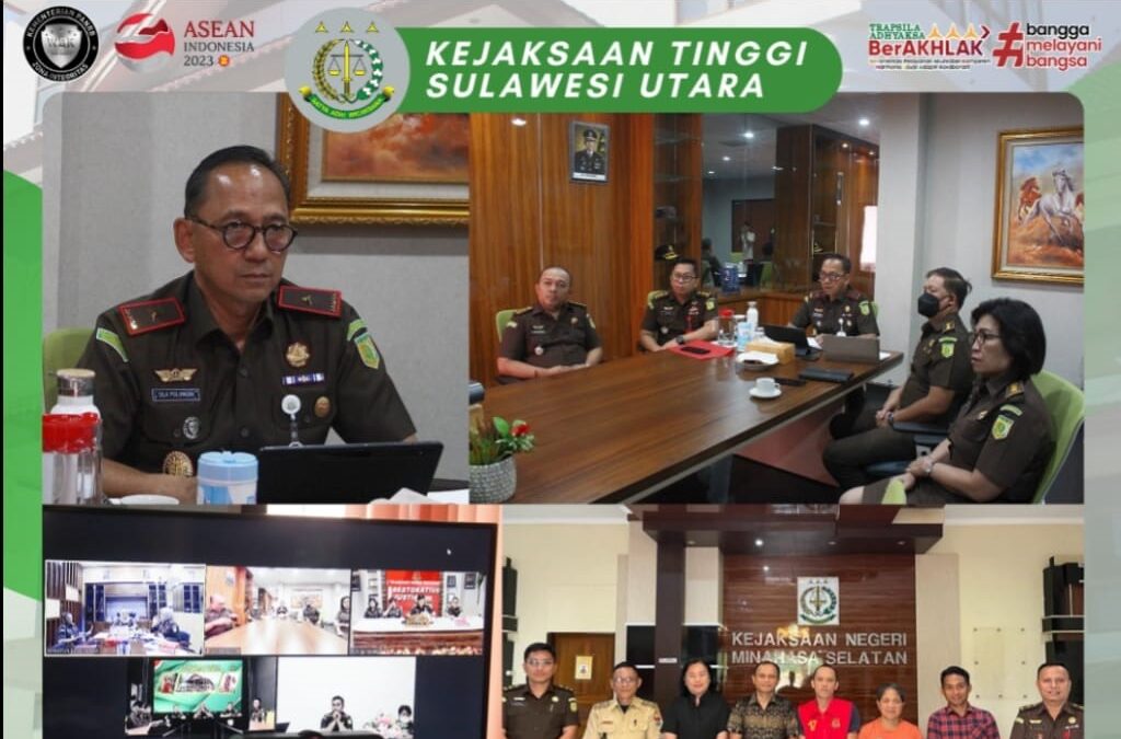 Wakil Kepala Kejaksaan Tinggi Sulut, Sila Pulungan Wakil Kepala Kejaksaan Tinggi Sulut di dampingi Asisten Tindak Pidana Umum Jeffry Paultje Maukar, SH.,MH, beserta Para Kasi Bidang Tindak Pidana Umum melaksanakan ekspose perkara Restorative Justice (RJ)