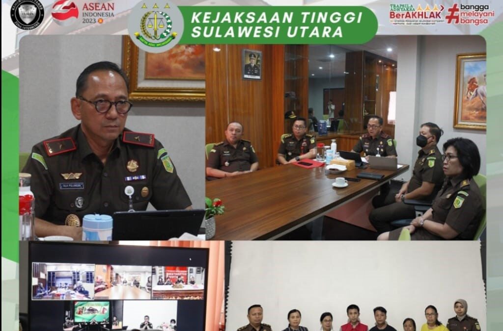 Wakil Kepala Kejaksaan Tinggi Sulut, Sila Pulungan Wakil Kepala Kejaksaan Tinggi Sulut di dampingi Asisten Tindak Pidana Umum Jeffry Paultje Maukar, SH.,MH, beserta Para Kasi Bidang Tindak Pidana Umum melaksanakan ekspose perkara Restorative Justice (RJ)