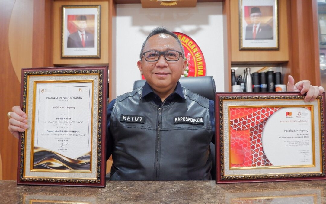 Kejagung Kembali Meraih Penghargaan dari Public Relation Indonesia sebagai “Instansi Berpengaruh di Bidang Komunikasi”