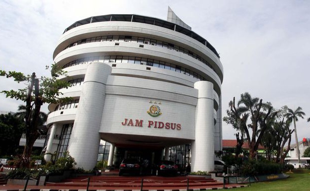 Jampidsus Periksa 2 Orang Saksi Terkait Perkara Emas Surabaya