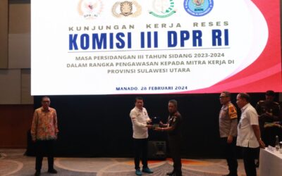 Kunjungan Kerja Reses Komisi III DPR RI, Kajati Paparkan Kinerja Kejati Sulut